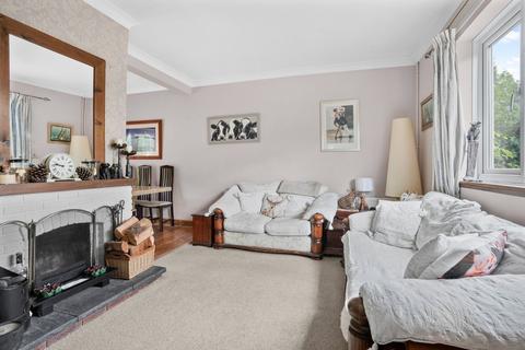 3 bedroom semi-detached house for sale, Nightingale Crescent, West Horsley