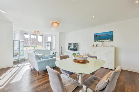 2 bedroom apartment for sale, Tomlinson Court, Welwyn