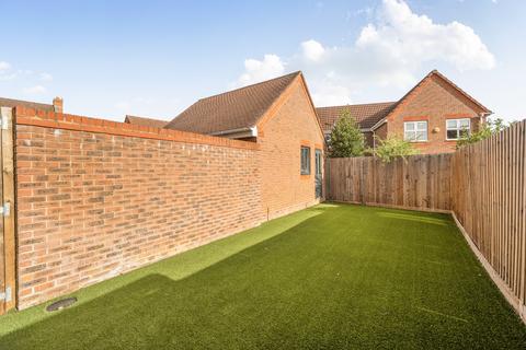 3 bedroom semi-detached house for sale, Trundalls Lane, Shirley, Solihull, West Midlands, B90