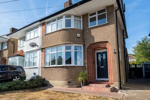 4 bedroom semi-detached house for sale, St. Edmunds Drive, Stanmore, HA7