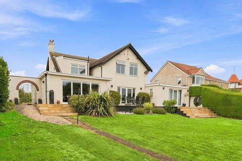 5 bedroom detached house for sale, St. Andrew's Drive, Skegness, Lincolnshire, PE25