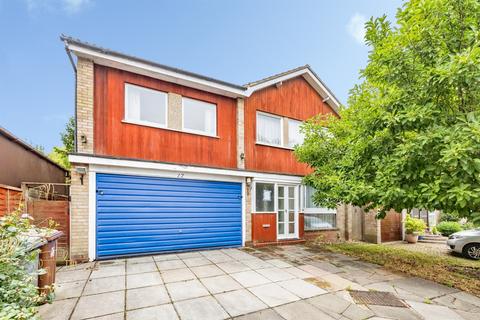 Grove Hall Road, Bushey