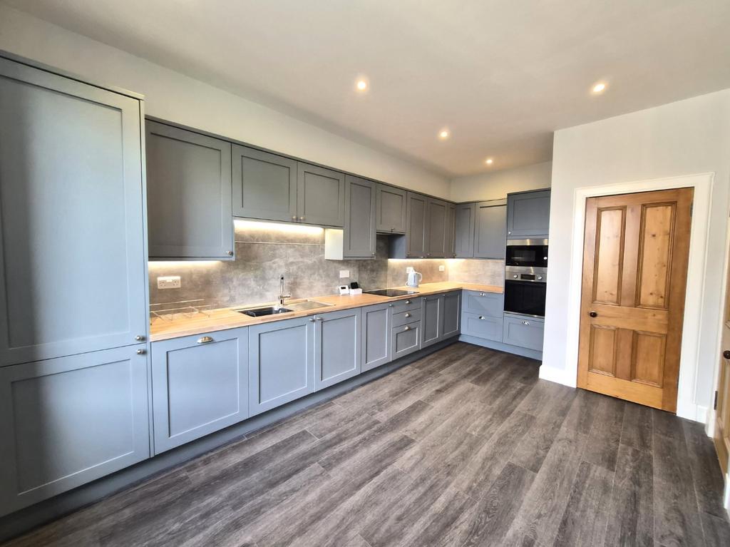 Apartment in Edinburgh - View 2