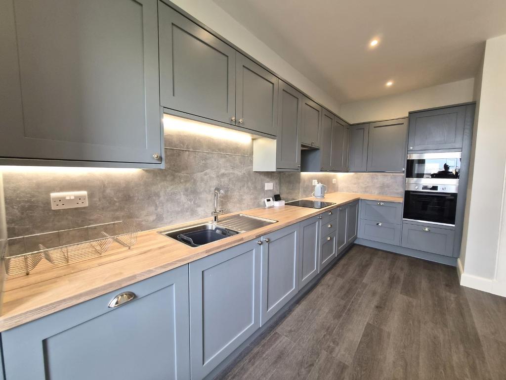 Apartment in Edinburgh - View 3