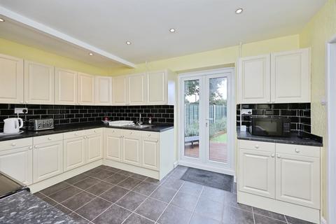 3 bedroom end of terrace house for sale, Barclay Green, Norwich