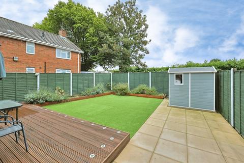 3 bedroom end of terrace house for sale, Barclay Green, Norwich