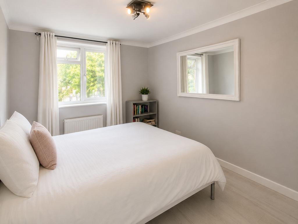 House in London, Streatham Hill - More