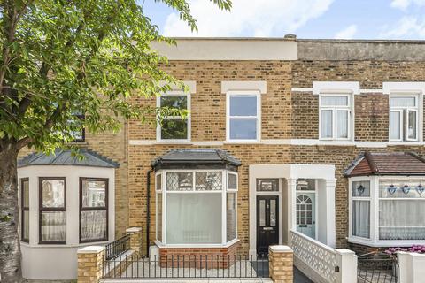 3 bedroom end of terrace house for sale, Gillespie Road, London, N5