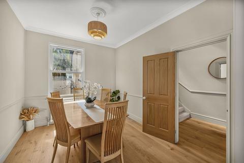 3 bedroom end of terrace house for sale, Gillespie Road, London, N5