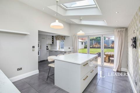 3 bedroom house to rent, Barden Drive, Allestree, DE22
