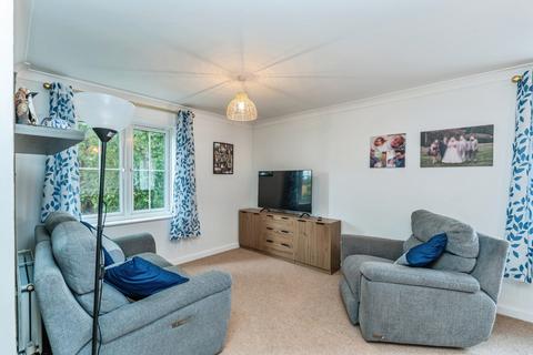1 bedroom flat for sale, Bursledon Road, Southampton, Hampshire, SO19