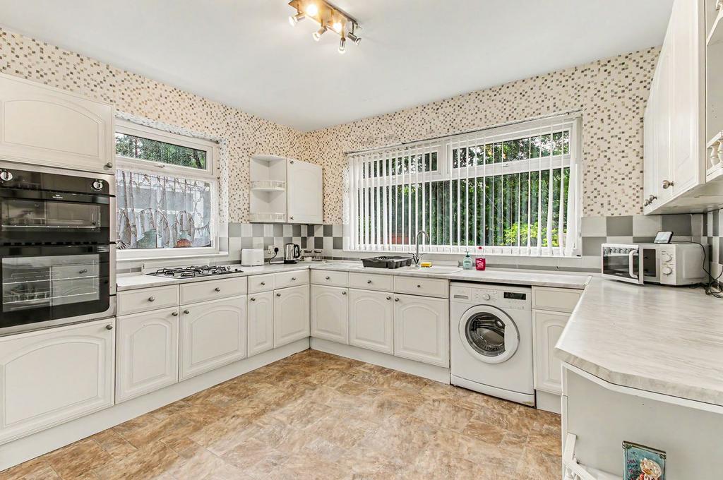 House in Trafford, Greater Manchester - View 3