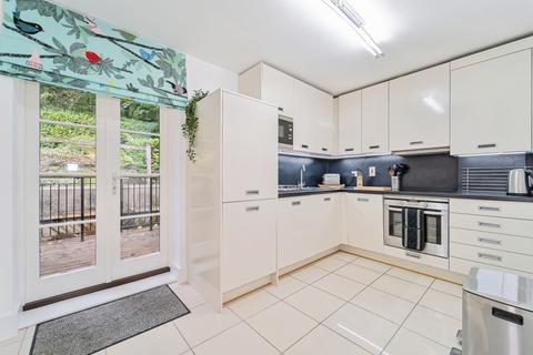 2 bedroom flat for sale, St. Brides Hill, Pembrokeshire SA69