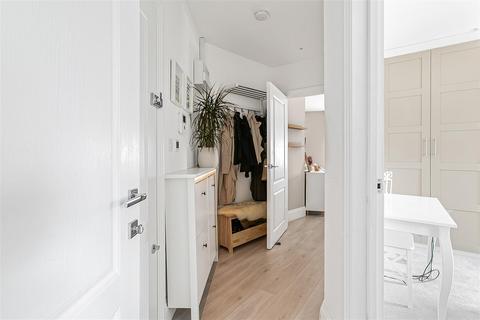 1 bedroom apartment for sale, Queens Road, Buckhurst Hill