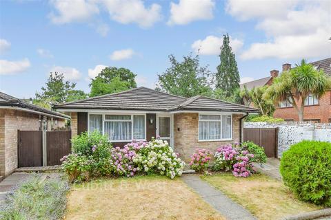 2 bedroom detached bungalow for sale, Glyndale Grange, Sutton SM2
