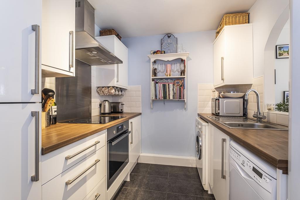 Apartment in London - View 2