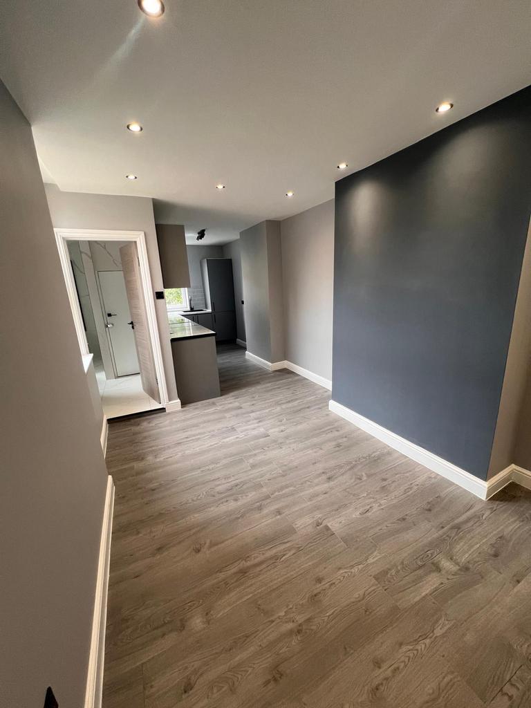 Apartment in London - View 3
