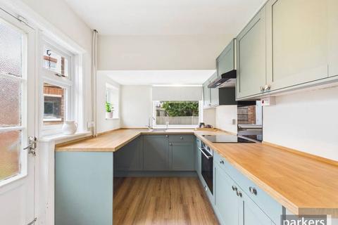 3 bedroom semi-detached house for sale, Kenilworth Avenue, Berkshire RG30