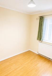 undefined, Rowe Walk, Harrow HA2