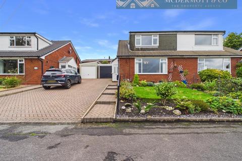 2 bedroom semi-detached house for sale, Sloane Avenue, Lees, Oldham