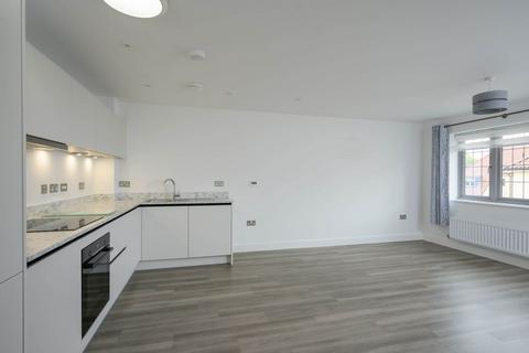 2 bedroom apartment to rent, Adonis Blue Way