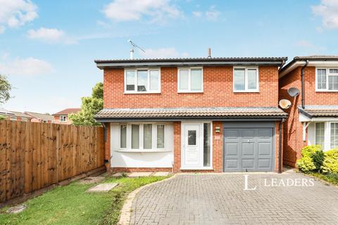 4 bed detached house for rent in Cranebrook Close, CW1