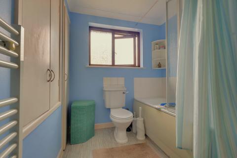 1 bedroom flat for sale, West Street, Havant