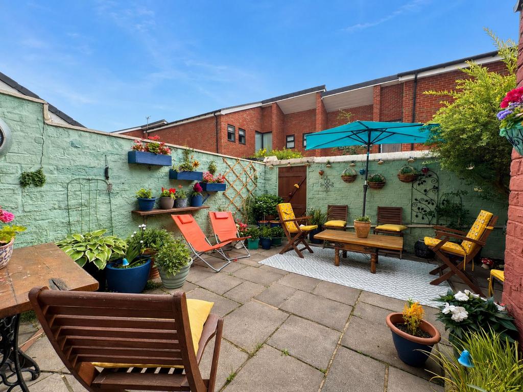 House in Liverpool, Dingle - View 3