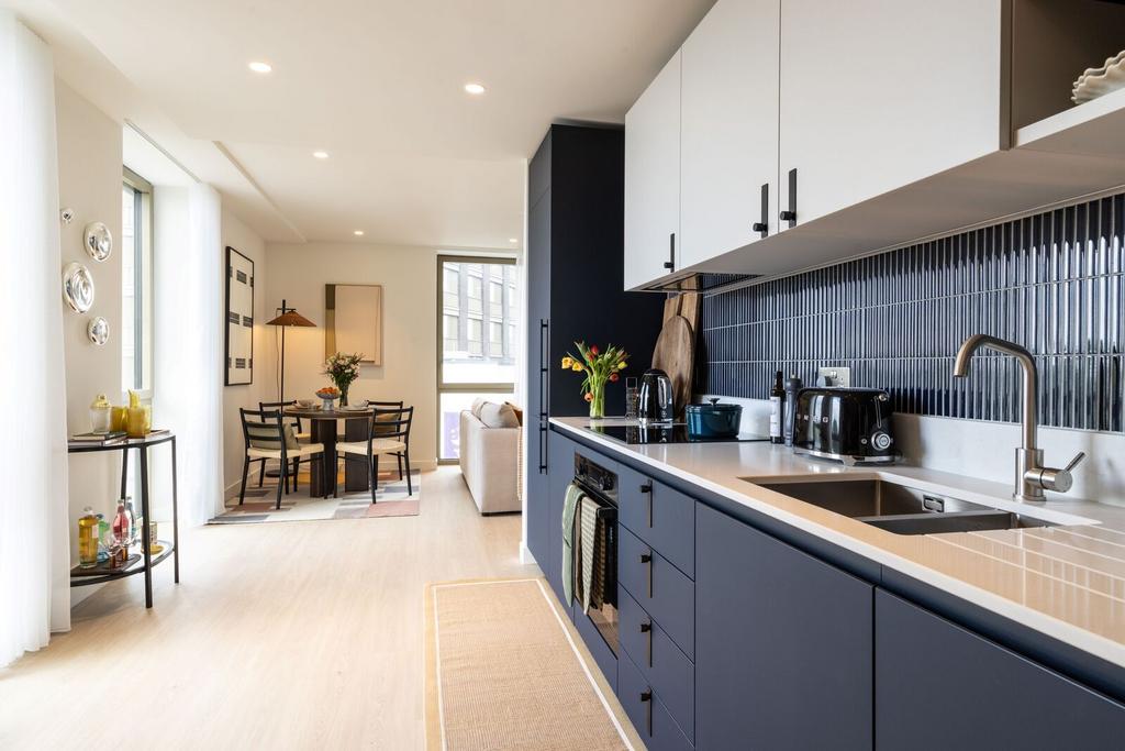 Apartment in London - View 4