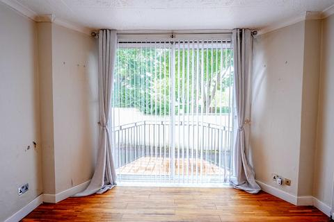 1 bedroom flat for sale, West Thornlie Street, Wishaw, ML2