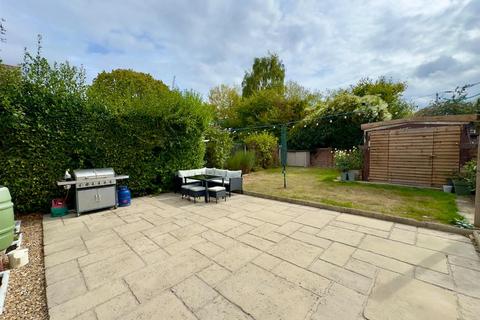 3 bedroom semi-detached house for sale, Albert Street, Fleet GU51