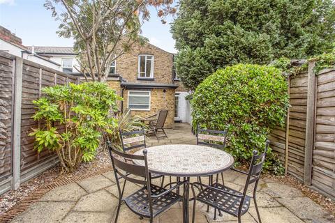 3 bedroom end of terrace house for sale, Alexandra Road, Uxbridge, UB8