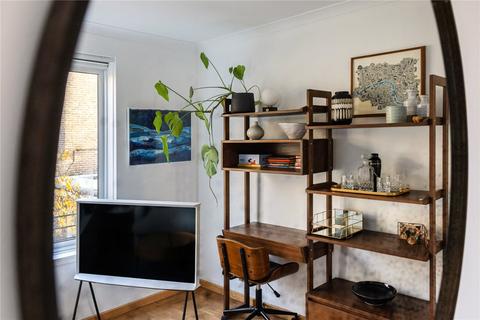 1 bedroom apartment to rent, Gore Road, London, E9