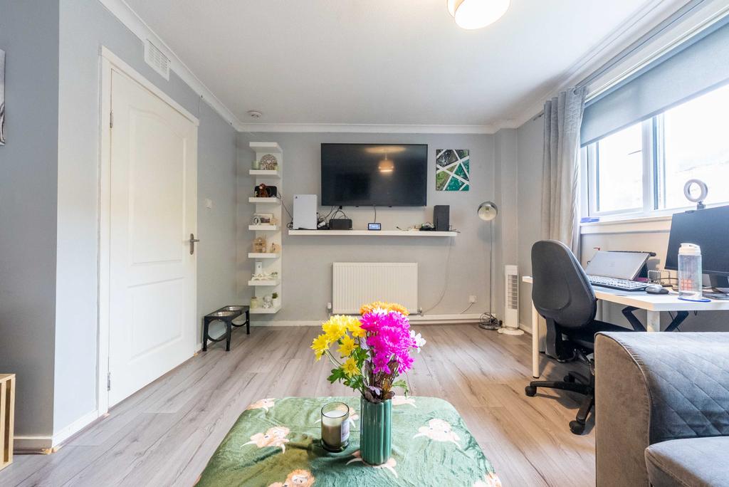 Apartment in Glasgow - View 4