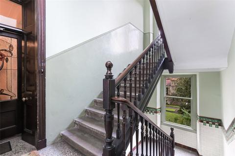1 bedroom flat for sale, Kennyhill Square, Dennistoun, Glasgow, G31