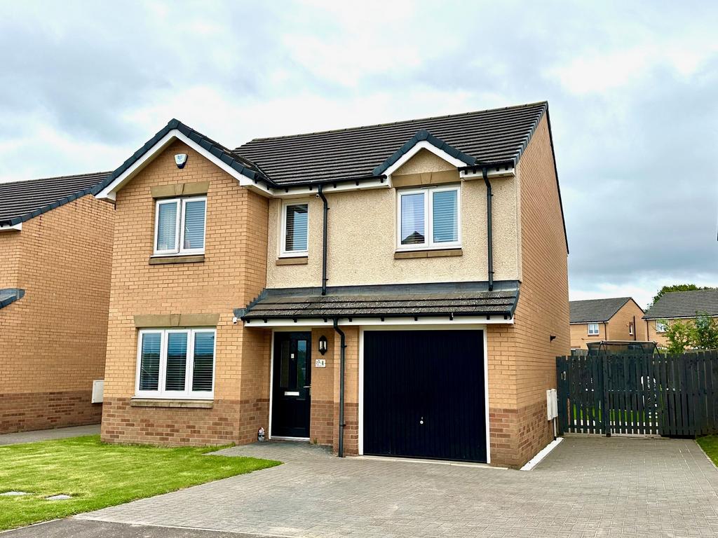 Finding Simple Integrals Plantation Grove, Glasgow, G72 4 bed house to rent - £1,800 pcm (£415 pw)