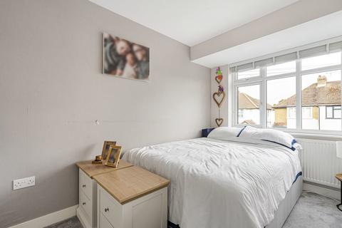 3 bedroom terraced house for sale, Warwick Avenue, Egham, Surrey, TW20