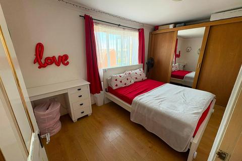 undefined, Fentiman Way, Harrow, HA2
