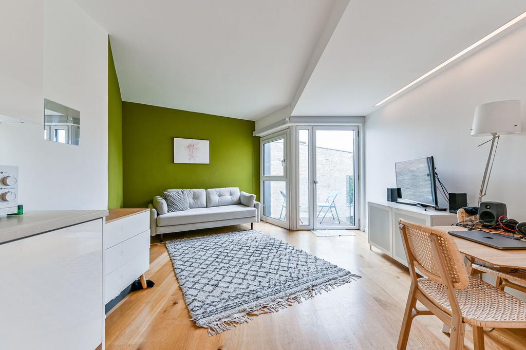 Apartment in London - View 3