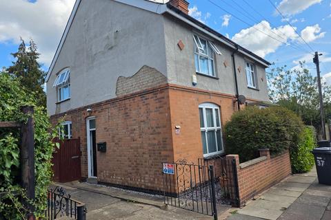 2 bed semi-detached house for rent in Cyprus Road, Leicester, LE2