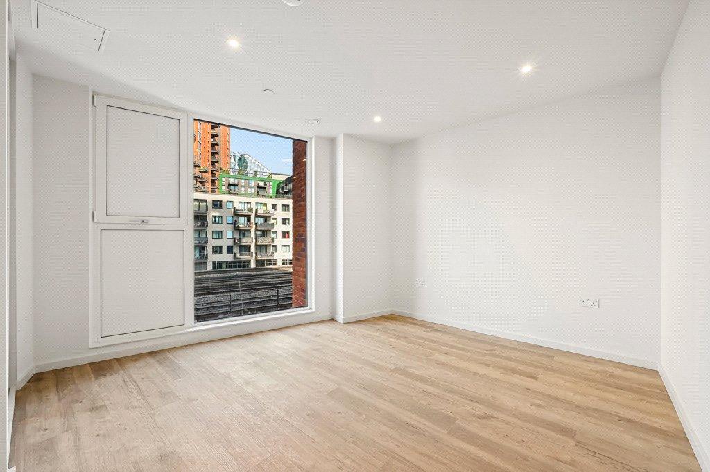Apartment in London - View 2