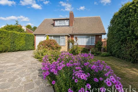 Wyatts Green Road, Wyatts Green, CM15