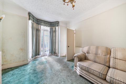 4 bedroom semi-detached house for sale, Arran Road, London