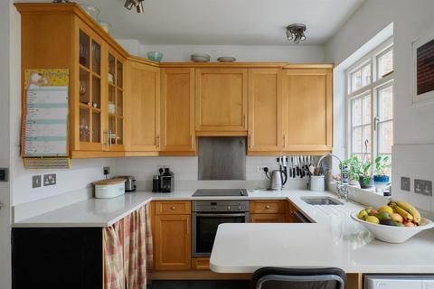 4 bedroom terraced house for sale, Riverview Road, Chiswick, W4