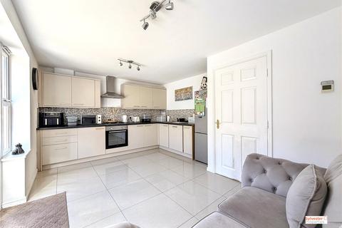 4 bedroom end of terrace house for sale, Sunset View, Dipton, County Durham, DH9