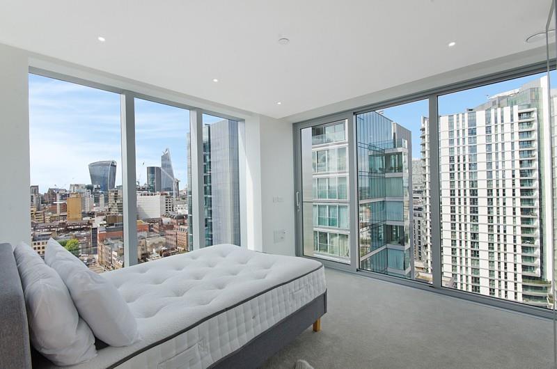 Apartment in London - View 5