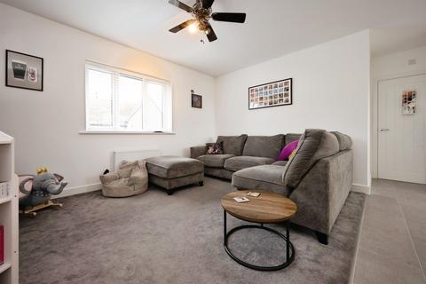 2 bedroom apartment for sale, Axtell Way, Weston Turville, Aylesbury