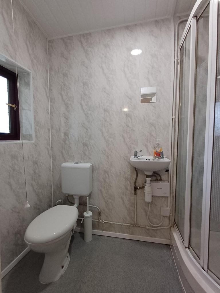 Apartment in Cardiff, Cathays - More