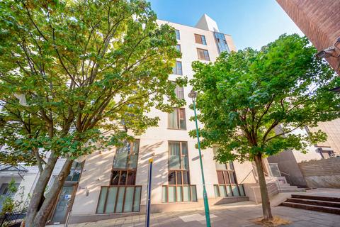 1 bedroom flat for sale, Swiss Terrace, Swiss Cottage, London, NW6