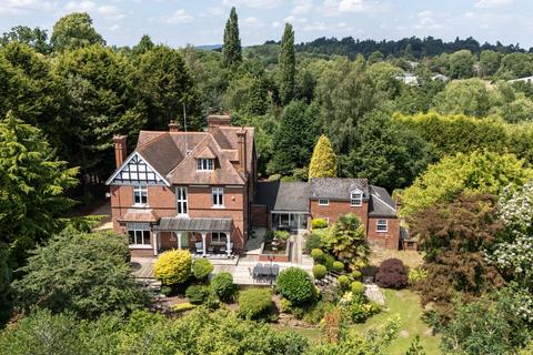 7 bedroom detached house for sale, Comberton Road, Kidderminster, DY10 4AA